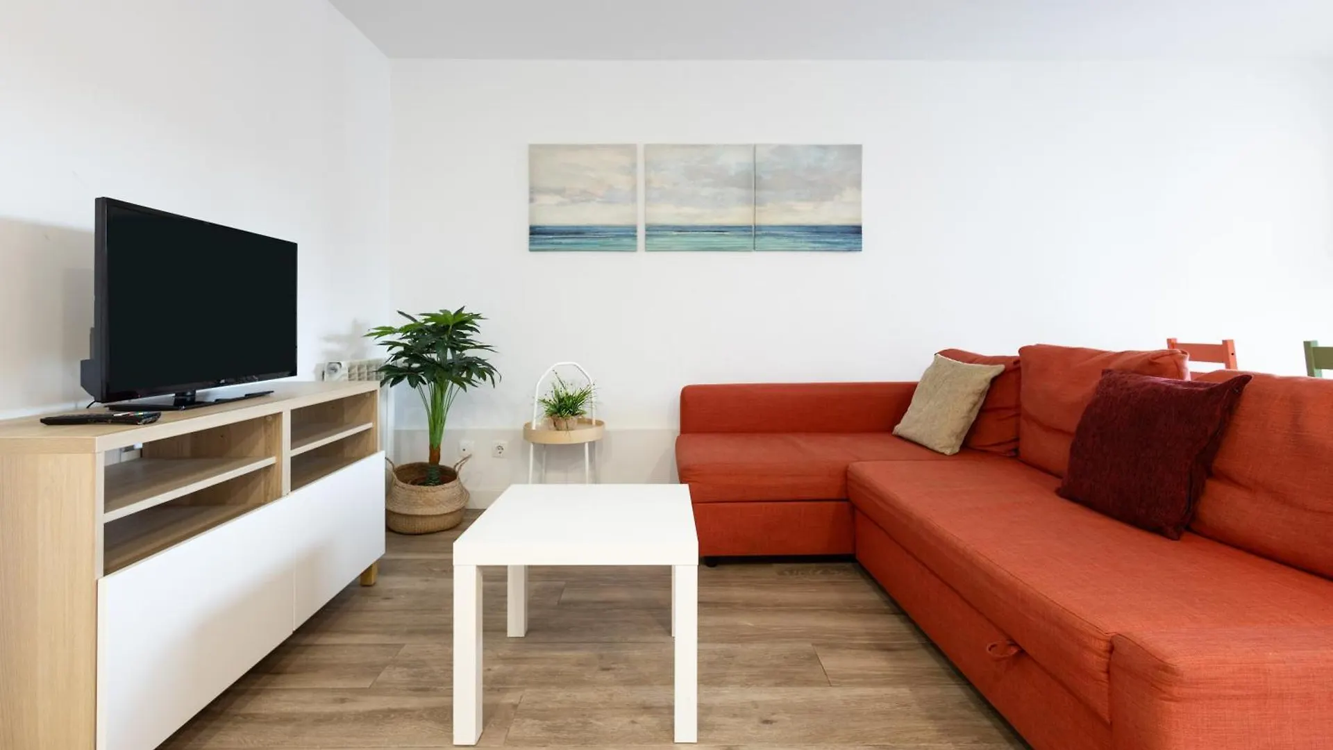 Stay U-Nique Apartments Fabra I Puig contacts