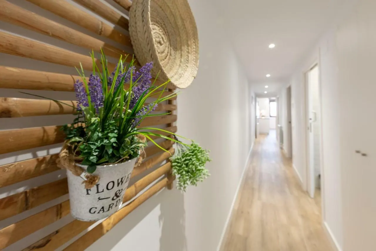 Stay U-Nique Apartments Fabra I Puig برشلونة